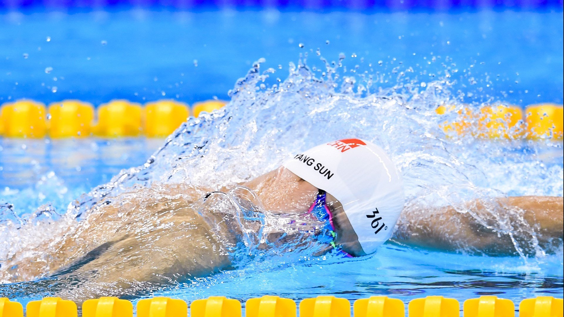 “尼古拉斯·桑特基：阿根廷美洲狮队的核心人物，未来前景广阔”